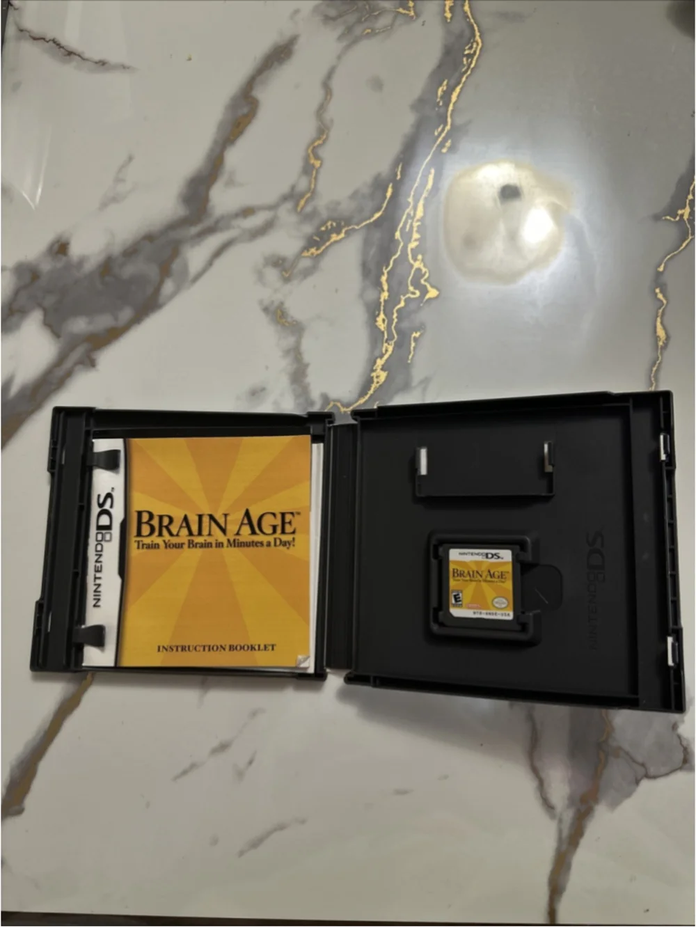Brain Age: Train Your Brain in Minutes a Day! - Nintendo DS 2005-2006, very good
